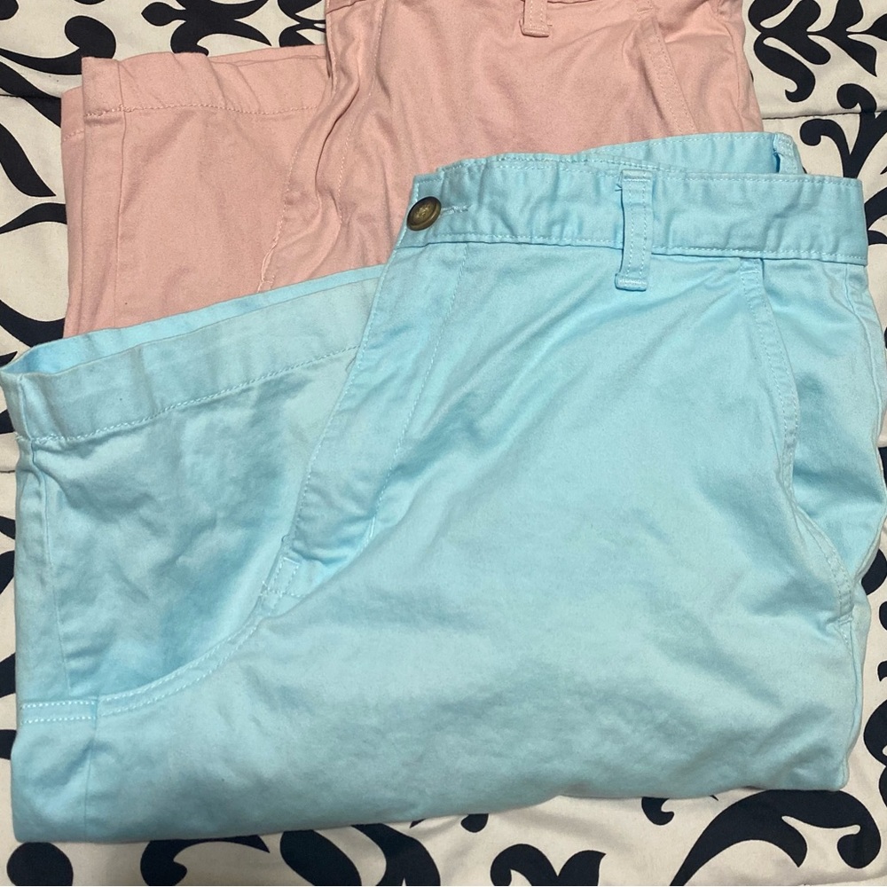 💰2/$10 Used Mens George Sky Blue shorts -size 34 waist